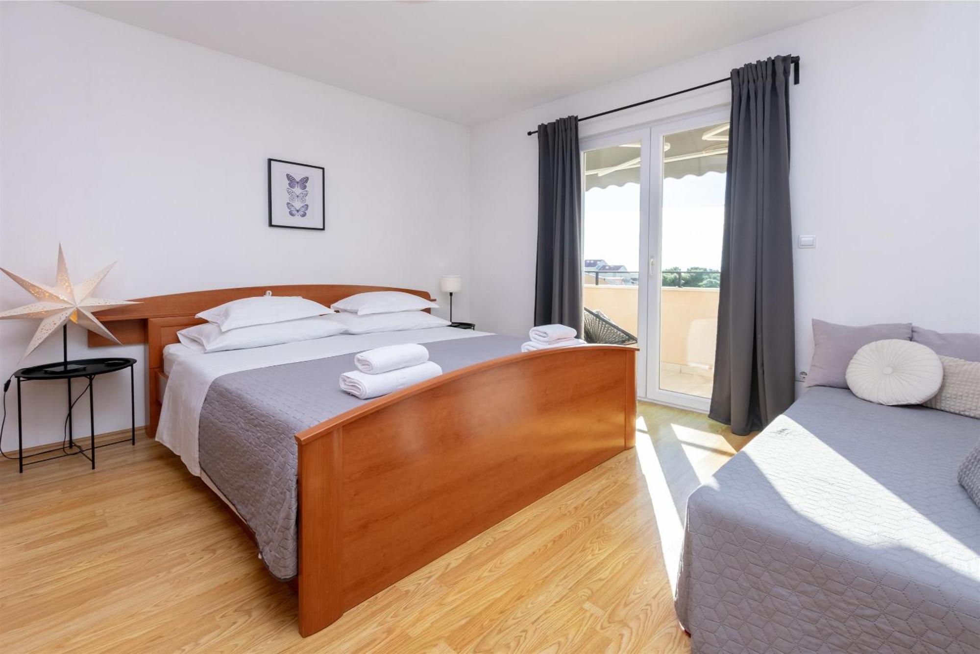Apartments Marijo Baška Voda المظهر الخارجي الصورة