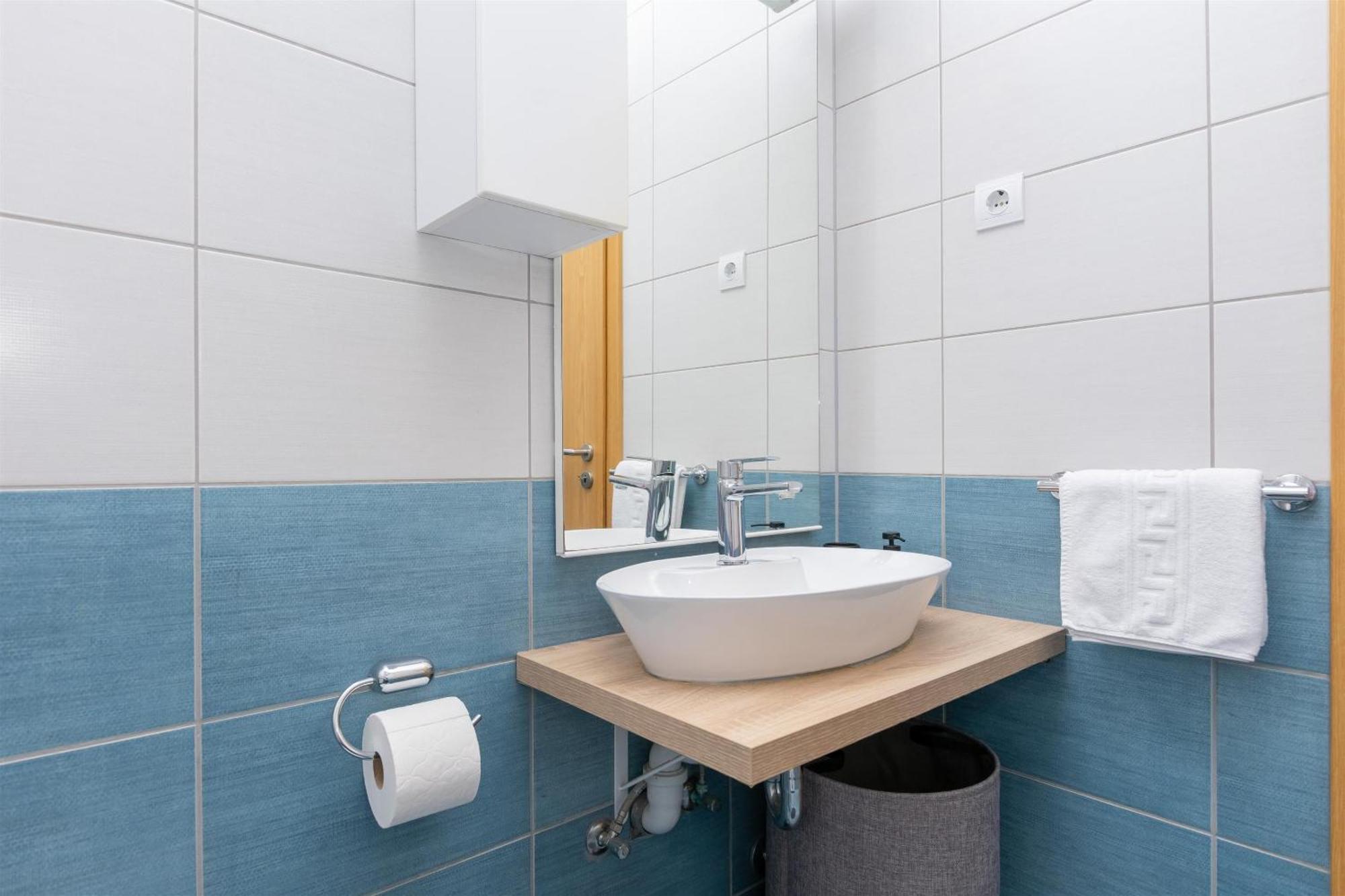 Apartments Marijo Baška Voda المظهر الخارجي الصورة