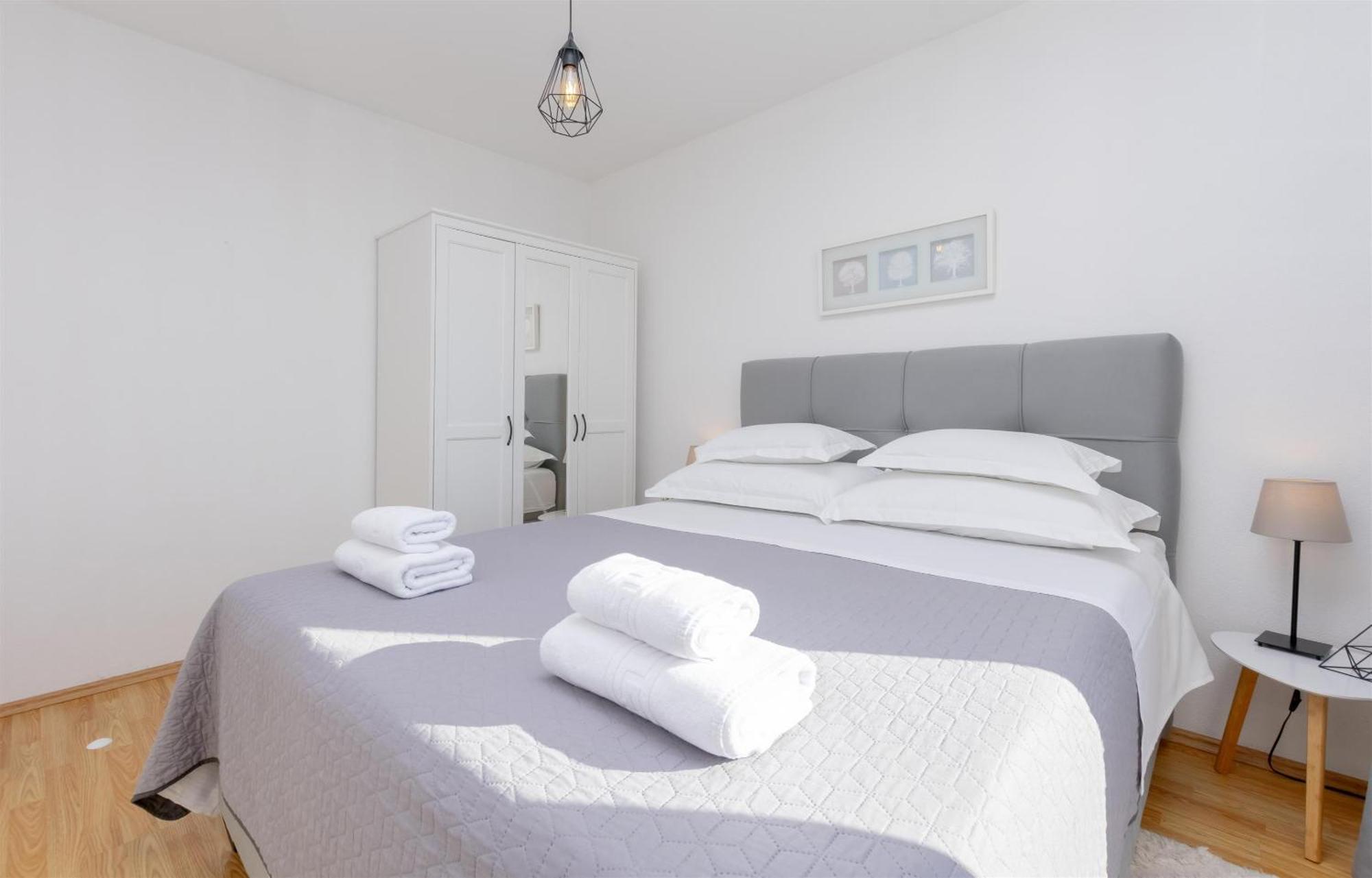 Apartments Marijo Baška Voda المظهر الخارجي الصورة